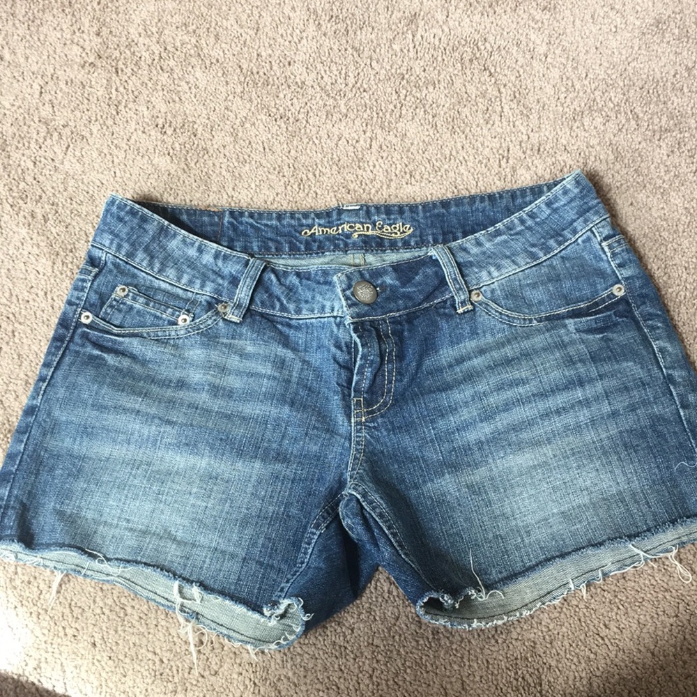 American Eagle Shorts size 8